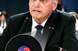 Bolsonaro é condenado a pagar R$ 1 milhão por declarações racistas Bolsonaro é condenado a pagar R$ 1 milhão por declarações racistas