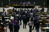 Câmara aprova projeto de lei que cria o “SUS da Educação”