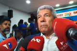 Jerônimo destaca crescimento em pesquisa após empate técnico com ACM Neto