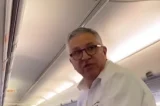 Ministro da Saúde socorre passageira que passou mal em avião; veja