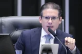 Funcionária fantasma em gabinete de Motta acumulou salário na Câmara com o de médica em prefeituras