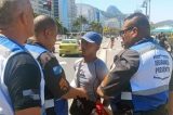 Ambulante é preso após cobrar R$ 400 em porção de camarão a turistas em praia famosa
