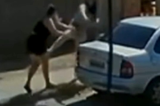 Advogado agride ex-mulher e ex-sogra na frente  dos filhos