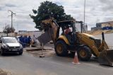 Mais uma vez, empresa responsável pela construção da Travessia Urbana arrebenta com rede do SAAE deixando dez bairro sem água