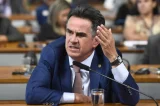 André Mendonça manda colocar tornezeleira em Ciro Nogueira e irmão durante operação da PF