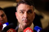Flávio Bolsonaro diz que tem ‘inveja’ ao ver barcos abatidos pelos EUA sob acusação de tráfico: ‘Ouvi dizer que tem desses no RJ’