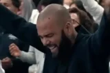 VÍDEO: Daniel Alves reaparece como pastor em igreja evangélica na Espanha