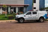Violência em família: homem esfaqueia esposa, cunhados e amiga