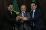 Hugo Motta se reúne com Lula e diz que votação de projeto do IR acontece nesta quarta