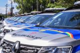 Soldado da PM pega sete dias de detenção por esquecer de bater continência para sargento
