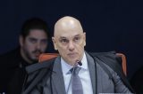Bolsonaro na cadeia: Moraes aponta “violação de uso de tornozeleira” e “risco de fuga”