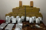 Mais de 100 kg de drogas são apreendidas pela PM na Bahia Mais de 100 kg de drogas são apreendidas pela PM na Bahia