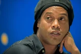 Ronaldinho Gaúcho recebeu apoio de narcotraficante, indica PF