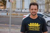 Por trás do distintivo há um ser humano que pede respeito