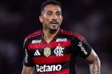 Jogador do Flamengo pode alcançar feito histórico na Libertadores; entenda