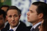 Governistas pedem mudança de relator e pressionam contra PL de Derrite