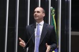 Objetivo de Moraes é matar meu pai, diz Eduardo Bolsonaro sobre prisão