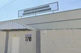 Pai invade escola e ameaça alunos na Bahia