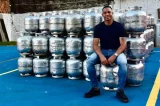 O ex-jogador que deixou o futebol para fazer fortuna vendendo gás de cozinha