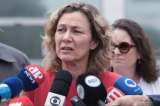 “Meu irmão não é um monstro”, diz filha de ex-deputado do PT morto pelo filho a facadas “Meu irmão não é um monstro”, diz filha de ex-deputado do PT morto pelo filho a facadas