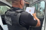 Homem é espancado por moradores após suspeita de estuprar três adolescentes no Alto do Cabrito