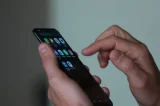 Seu celular pode estar sendo espionado: saiba detectar e apagar programas que invadem seus dados
