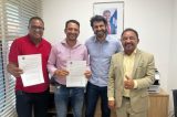 Deputado Roberto Carlos busca ações na CAR para fortalecer o homem e a mulher do campo em Jaguarari