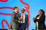 Jerônimo Rodrigues, Margareth Menezes e Emmanuel Macron abrem Festival Nosso Futuro Brasil–França, no Museu de Arte Moderna da Bahia