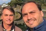 Carlos diz se revezar com Michelle no monitoramento da apneia de Jair Bolsonaro
