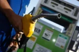 Deputados de SP cruzariam o estado 4 mil vezes com gasto em gasolina