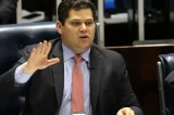 Alcolumbre se irrita com declaração de Lula sobre sequestro do Orçamento e reclama com Palácio