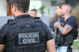 Homem é preso após manter ex-companheira em cárcere privado e ameaçar policiais com facão
