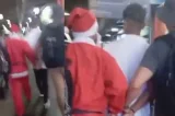 Policial disfarçado de “Papai Noel” prende foragido em rodoviária