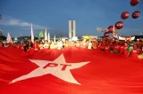Esquerda nas ruas