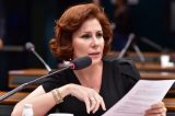 Zambelli renuncia mandado de deputada federal