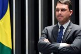 Flávio Bolsonaro explode após Eduardo e Ramagem terem mandatos cassados
