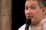 ‘Nunca diria que homossexualidade é doença’: relembre a polêmica que quase acabou com a carreira do Padre Marcelo Rossi