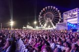 Deputado baiano vê ‘cortina de fumaça’ em show de Roberto Carlos em Salvador: “Triste espetáculo”