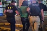 Silvinei Vasques é entregue à PF depois de ser preso no Paraguai