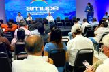*Presente na Assembleia da Amupe, prefeita Catharina Garziera reafirma a importância do diálogo e da parceria entre municípios e Governo do Estado para consolidar avanços e promover o desenvolvimento 