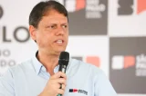 Pressionado, Tarcísio é aconselhado a passar longe do ato de Nikolas