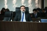 Defesa de Bolsonaro pede autorização para receber visita de ministro do TCU na Papudinha