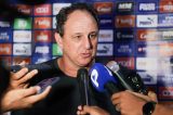 Rogério Ceni detona gramado do Adauto Moraes após empate do Bahia