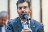 Tiago Correia rebate Olívia Santana e sai em defesa de Edson Gomes: “ele sempre defendeu a liberdade”