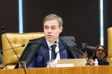 Mendonça busca equilíbrio entre recompor relação do STF com a PF e conter abusos