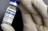 Polilaminina: o que é a injeção que está fazendo tetraplégicos voltarem a andar e por que ela não está disponível para todos