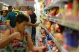 Supermercados vão fechar aos domingos a partir do mês que vem; veja onde