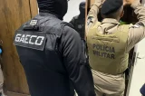 Quatro PMs são presos suspeitos de integrar milícia na Bahia