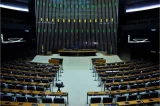 Mandato único e supercalendário: fim da reeleição muda plano de prefeitos, governadores e presidente
