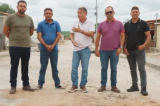 Prefeito Marcos Lobo vistoria obra de pavimentação na comunidade de Arraial